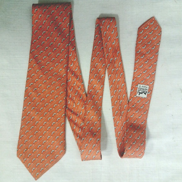 Hermès orange silk necktie 5170 IA leaping fish - Picture 4 of 5